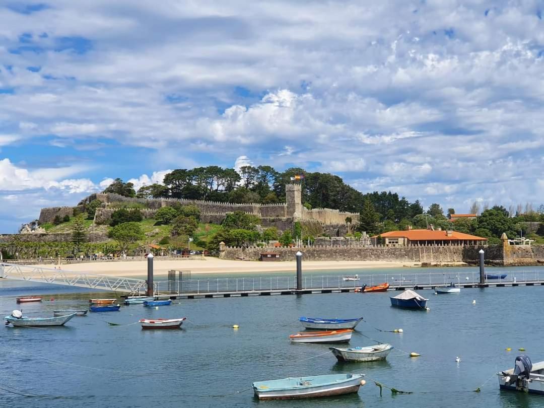 Vivienda En El Casco Historico De Baiona Villa Exterior foto